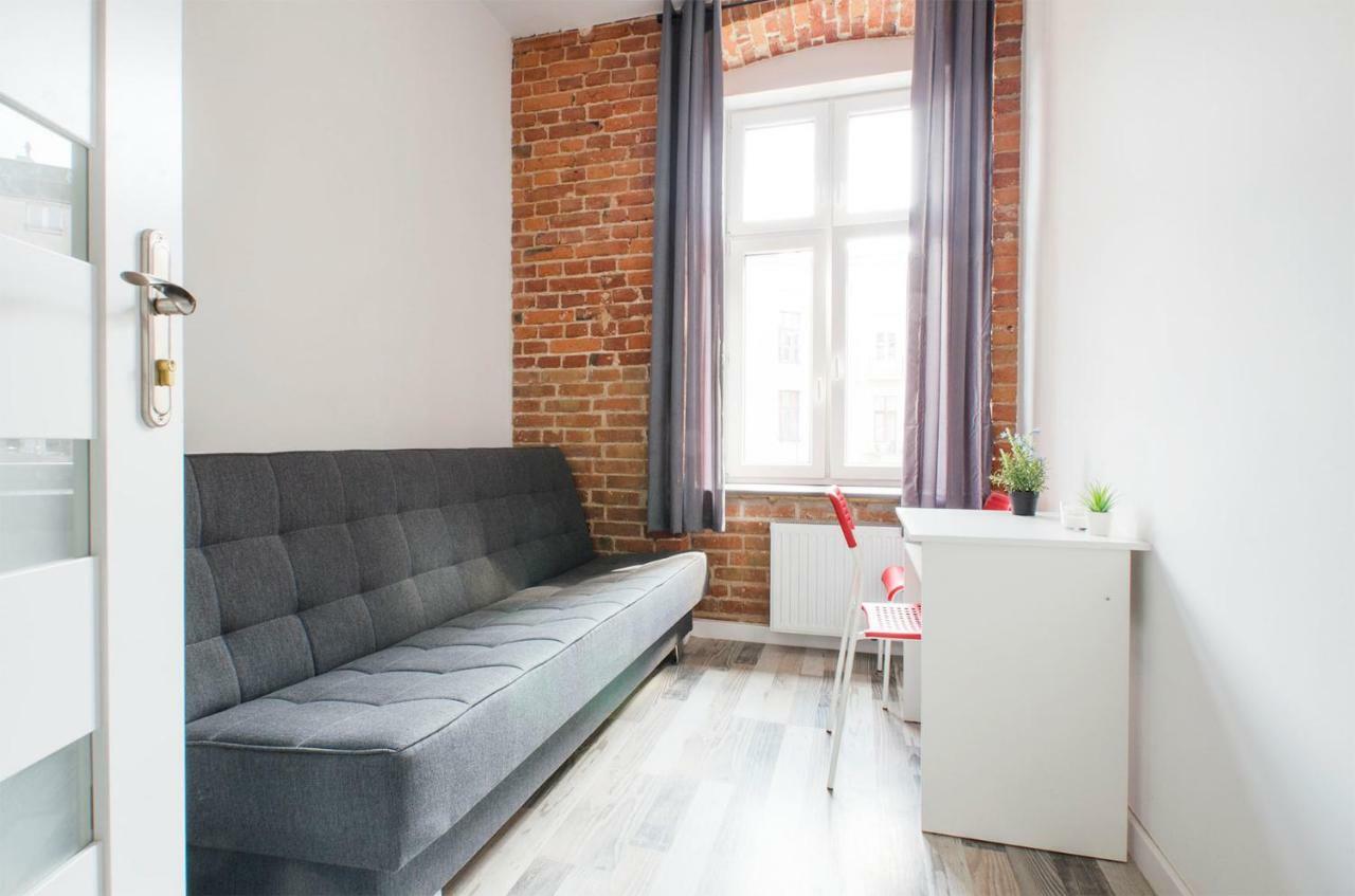 Apartstate Rooms On Wschodnia, 36 Łódź Exteriör bild